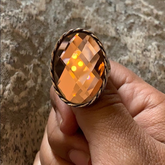 Big Rhinestone Ring - Picture 2 of 4